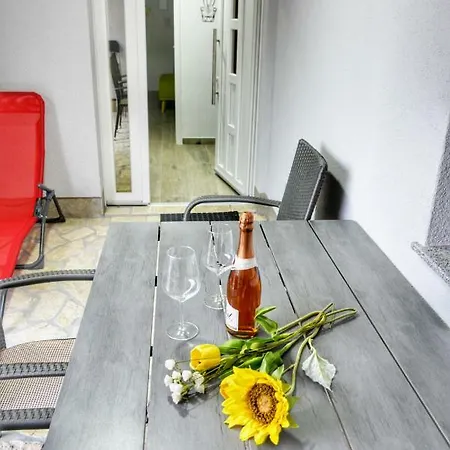 Majla Apartment