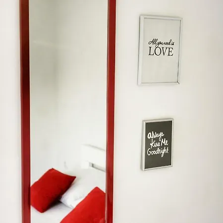 Majla Apartment *